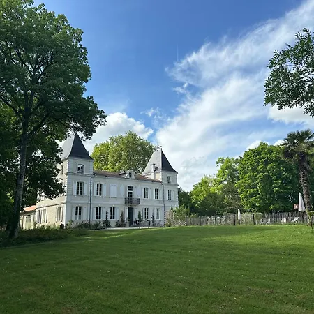 Chateau Guirotte Отель типа 