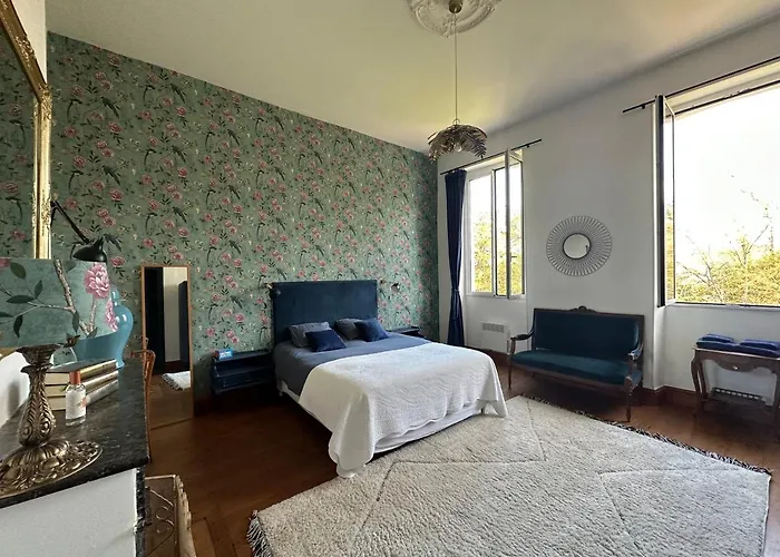 Chateau Guirotte Bed & Breakfast 3*