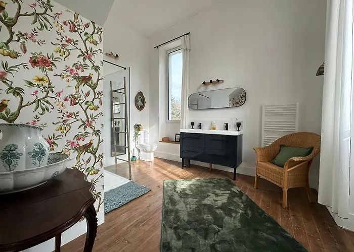 Chateau Guirotte 3* Moncaut