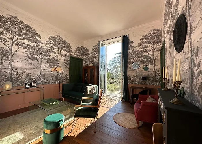 Chateau Guirotte Bed & Breakfast 3*