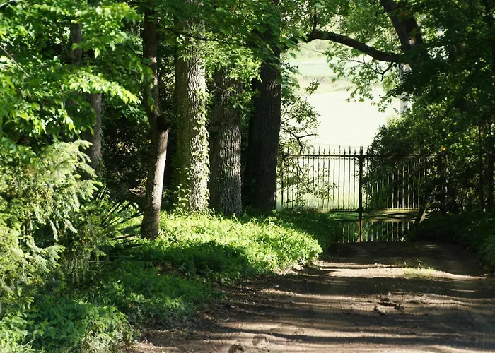 Chateau Guirotte Bed & Breakfast 3*