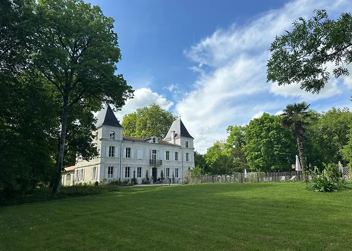 Chateau Guirotte Bed & Breakfast